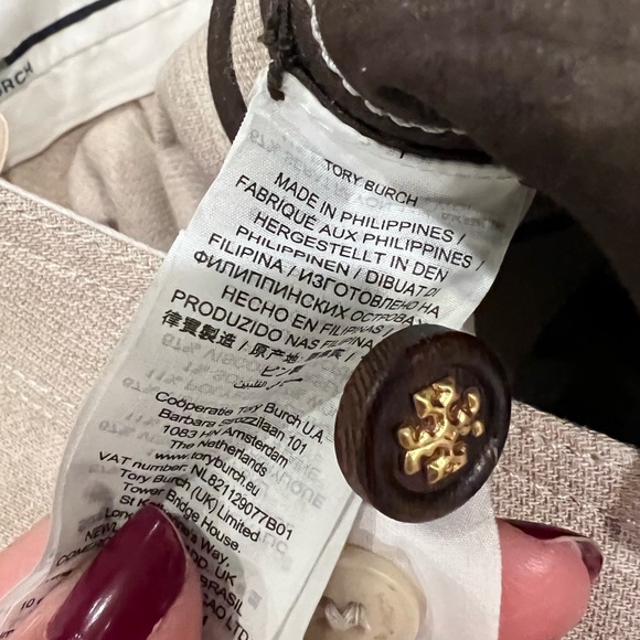 Authentic Tory Burch Phoebe pants in light khaki color. - Picture 11 of 16